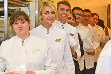 Konzentriert und perfekt wie immer: das Service-Team des Grand Hotel Heiligendamm.